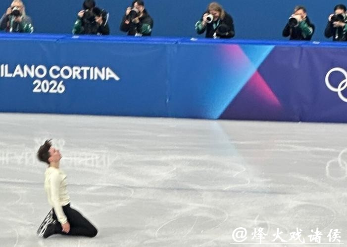 米兰冬奥|父母在空难中去世,美国花滑选手带着泛黄的全家福圆梦冬奥舞台 米兰冬奥|父母在空难中去世,美国花滑选手带着泛黄的全家福圆梦冬奥舞台