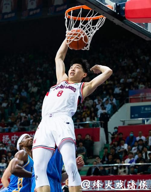 崔永熙完成NBA常规赛首秀 史上第7位中国球员